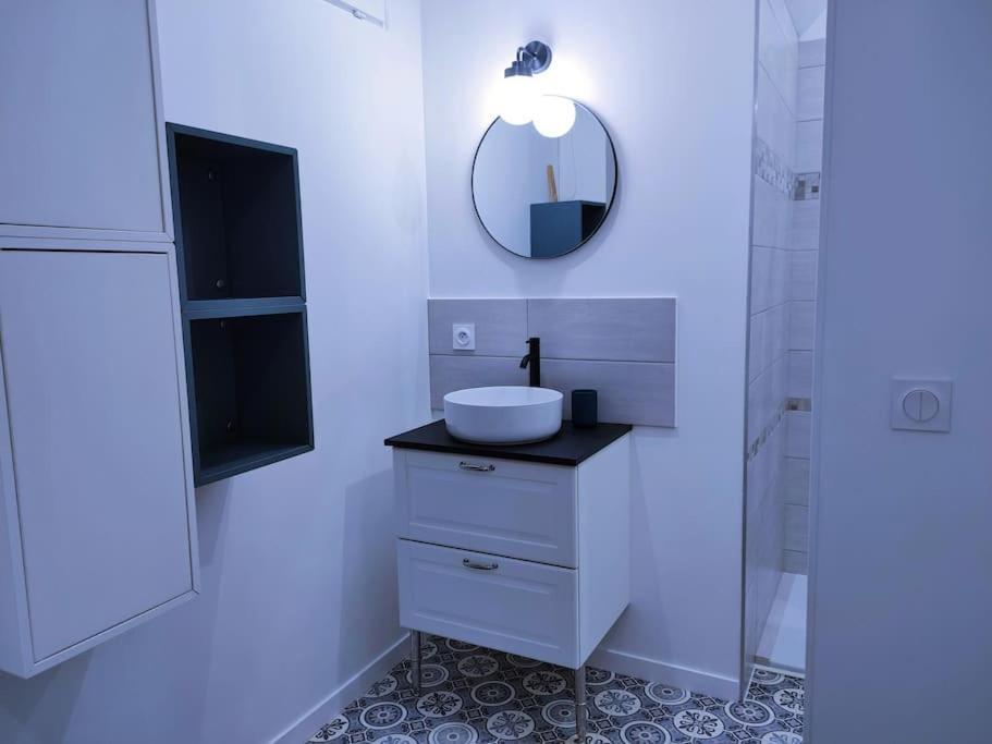 Logement Proche Hypercentre 캉 외부 사진